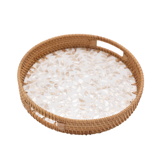 Opalia - Plateau rond en rotin et nacre fait main sur fond transparent – Produit artisanal fait à la main · Kuênia