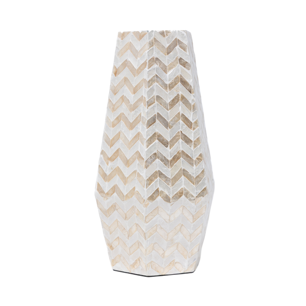 Prisma Alto - Vase haut prismatique en marqueterie de nacre, motif chevrons dorés sur fond transparent – Produit artisanal fait à la main · Kuênia