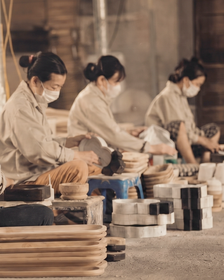 Kuênia – Le savoir-faire des artisans et le respect des matières naturelles
